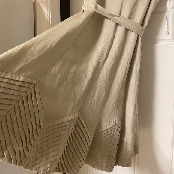 Designer dress - Picture 2 of 5